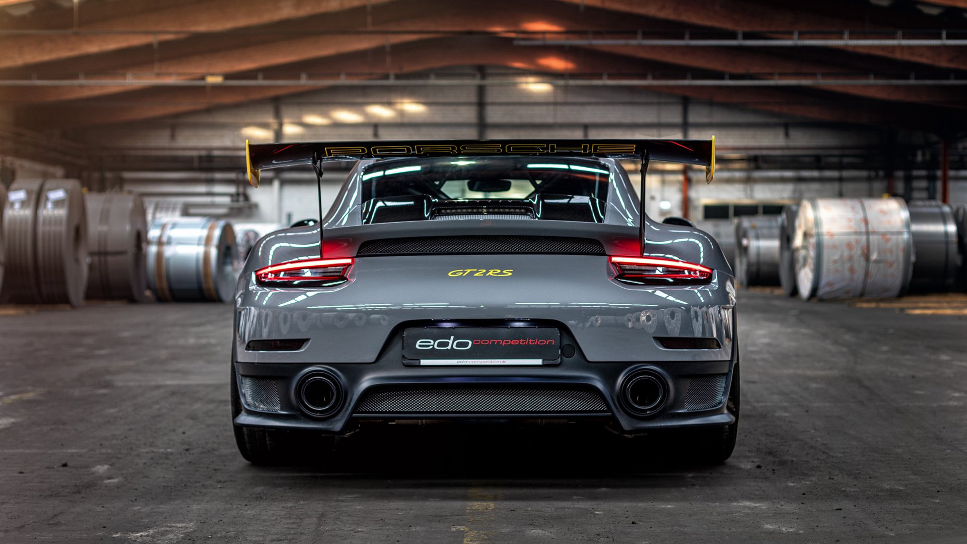 开云注册-攀登巨岩：登山者的极限挑战，极限攀岩视频